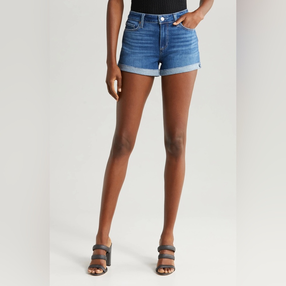 NWT PAIGE Jimmy Jimmy High Waist Cuffed Classic Blue Denim Jean Shorts Womens 32